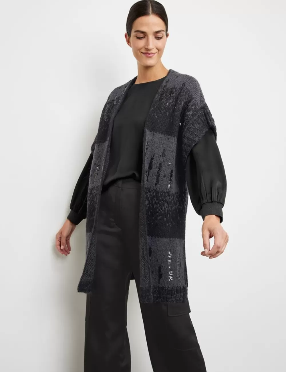 GERRY WEBER Dlugi Rozpinany Sweter Z Krotkim Rekawem I Zdobieniem Z Cekinow Best