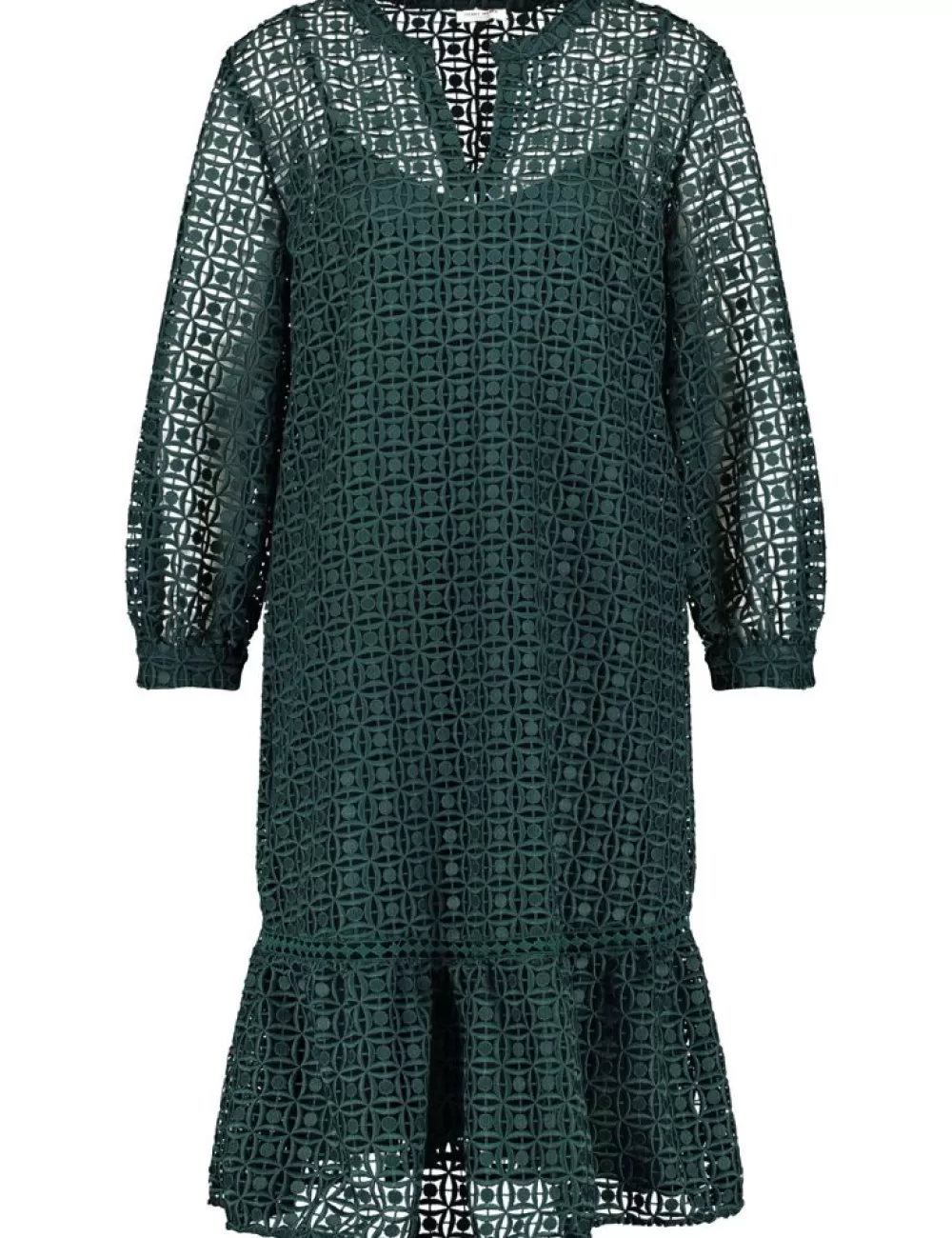 GERRY WEBER Ekstrawagancka Sukienka Z Azurowa Koronka I Doszyta Partia Spodnicy Fashion