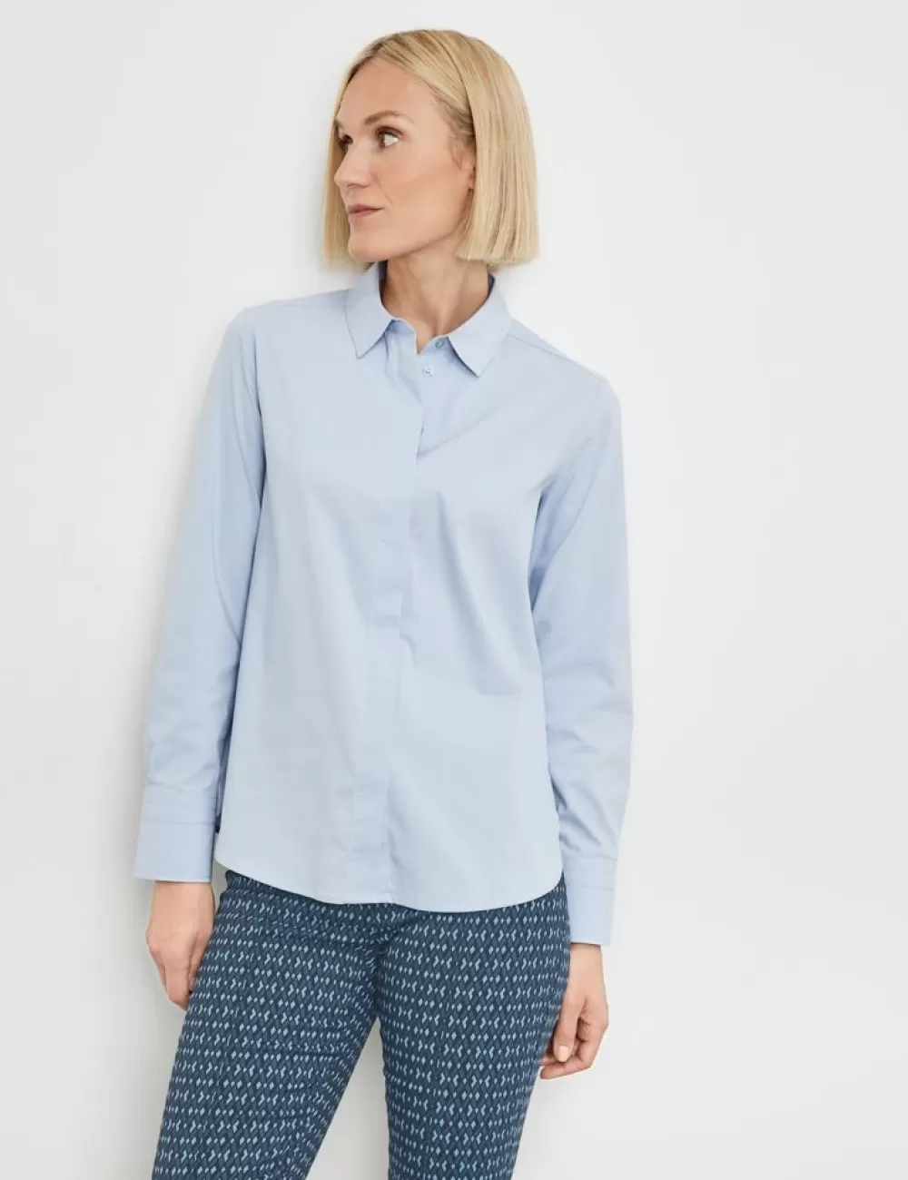 GERRY WEBER Koszulowa Bluzka Z Kryta Listwa Guzikowa I Paseczkami Przy Rekawach Clearance