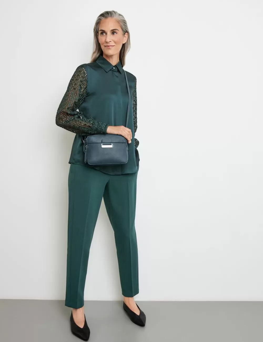 GERRY WEBER Mala Torebka Na Ramie Z Roznymi Kieszonkami Na Zamek Cheap