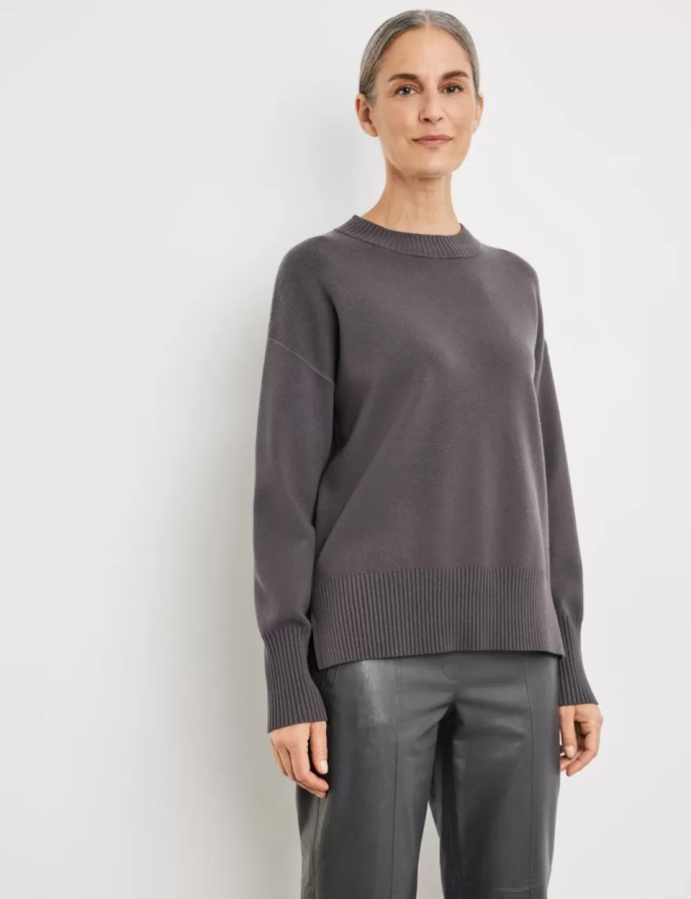 GERRY WEBER Miekki Sweter W Przedluzonym Tylem I Rozcieciem Po Bokach Flash Sale