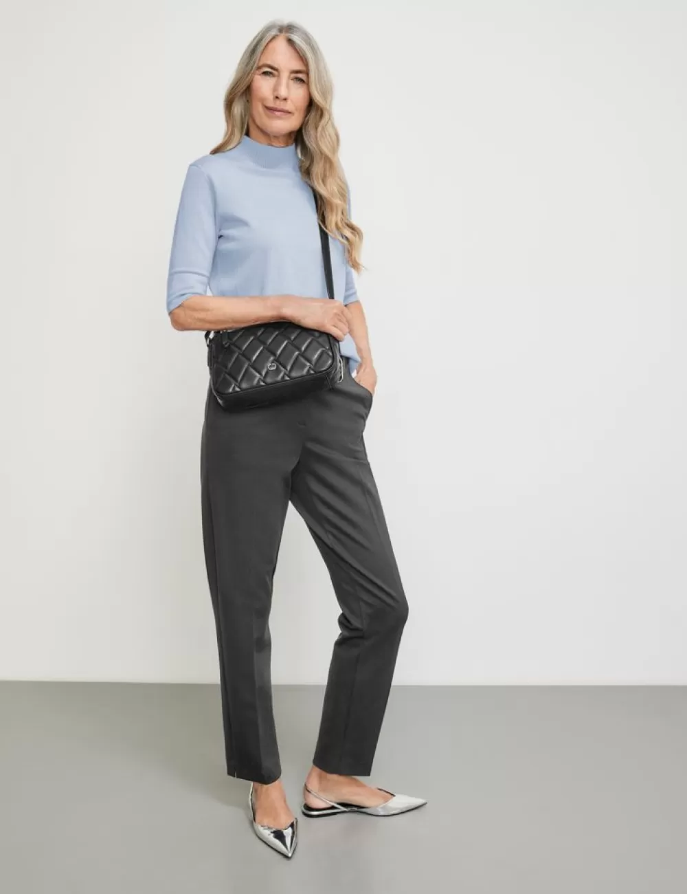 GERRY WEBER Sredniej Wielkosci Torba Na Ramie Z Ozdobnym Stebnowanym Wzorem New