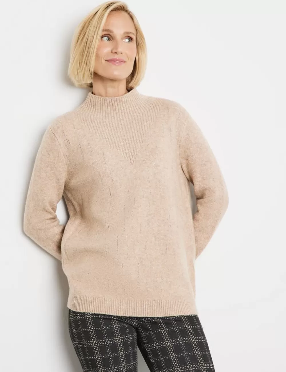 GERRY WEBER Sweter Z Cienkiej Dzianiny Z Ozdobnymi Kamykami Flash Sale