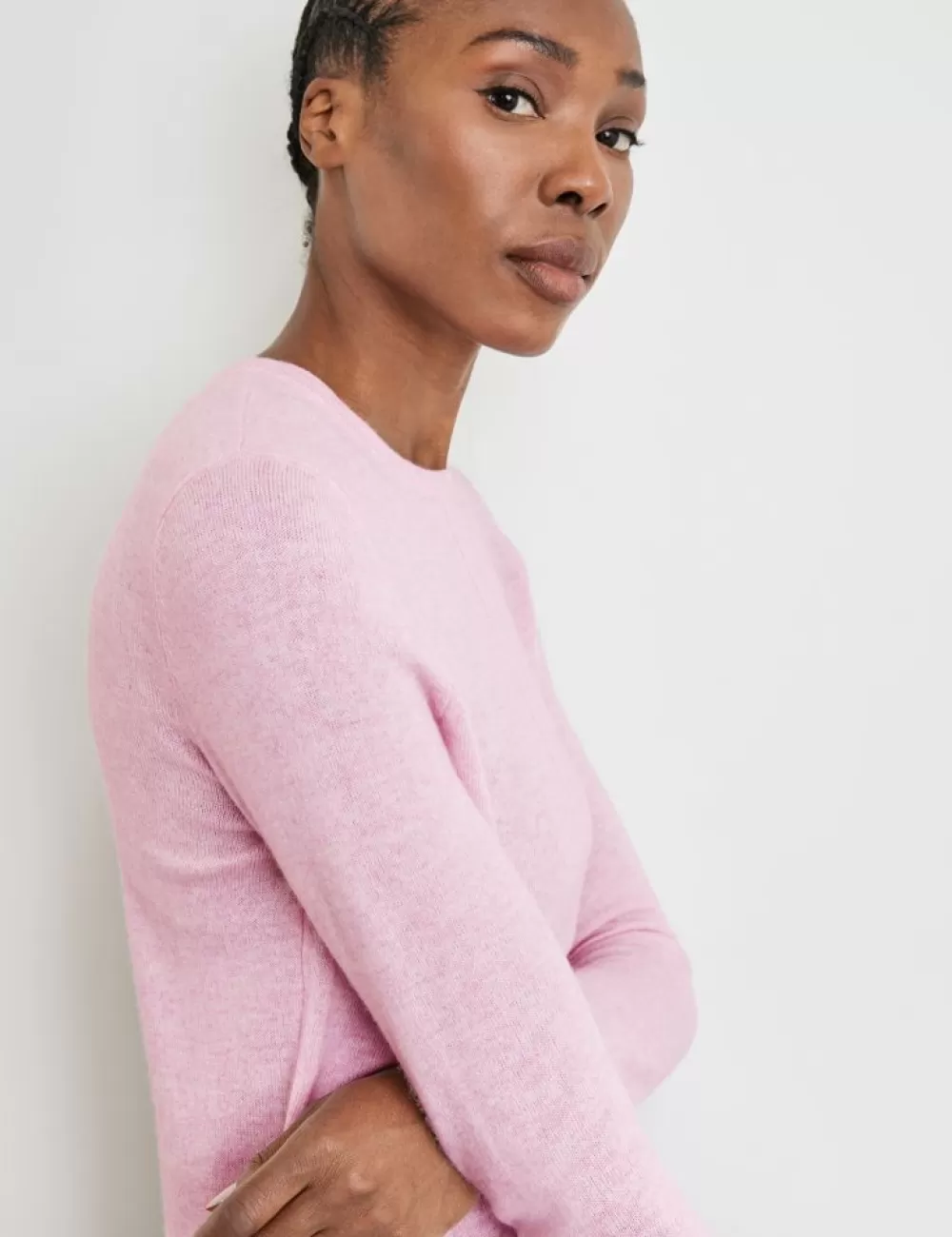 GERRY WEBER Sweter Z Dlugim Rekawem Z Pionowa Zaszewka I Domieszka Kaszmiru Store