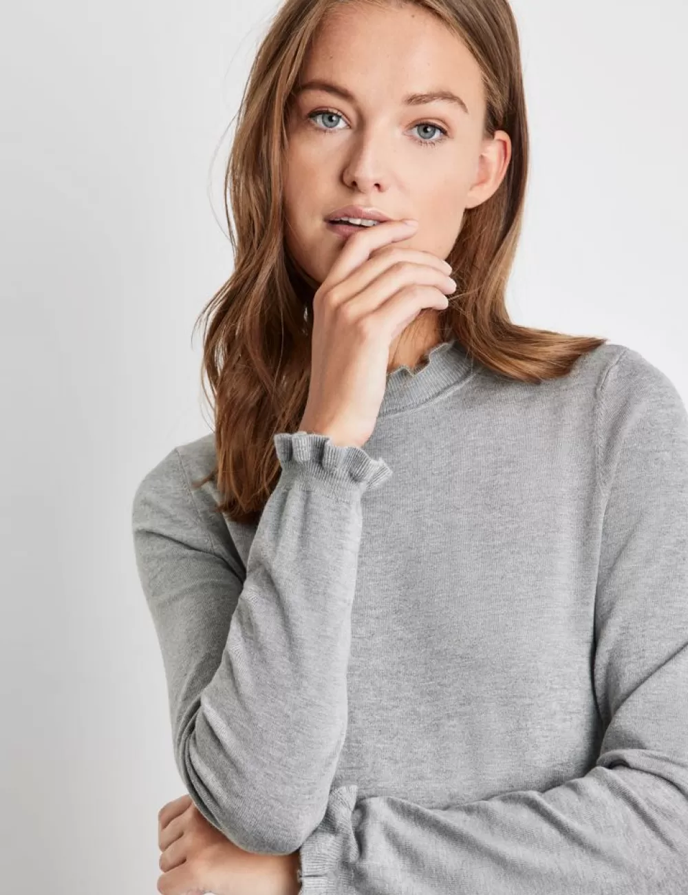 TAIFUN Sweter Ze Stojka I Rekawami Z Falista Krawedzia Shop